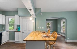 featured image of 442 Matthews St