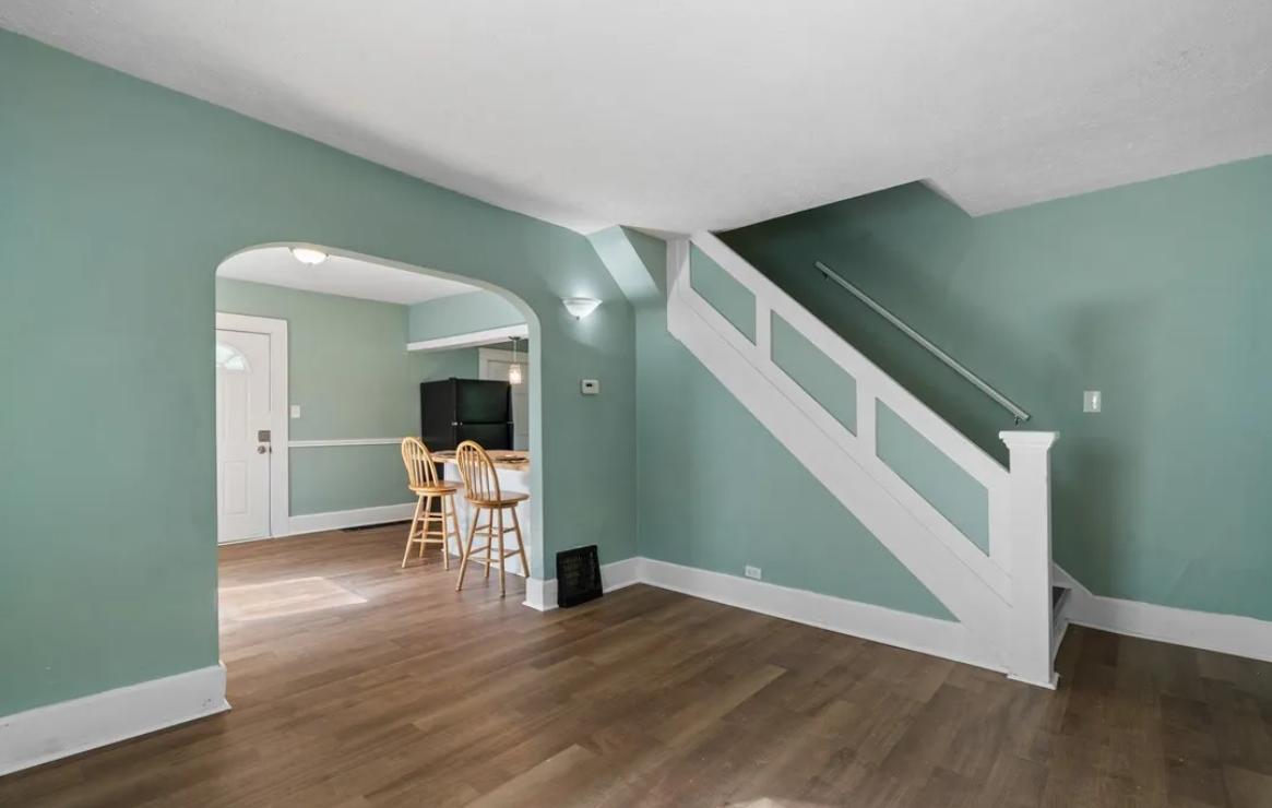 442 Matthews St - Photo 6 of 12