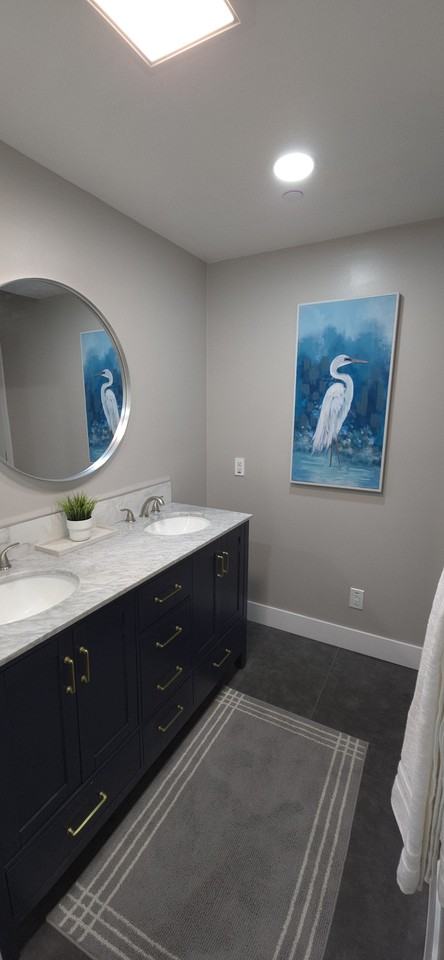 505 Lighthouse Ave #201 - Photo 5 of 8
