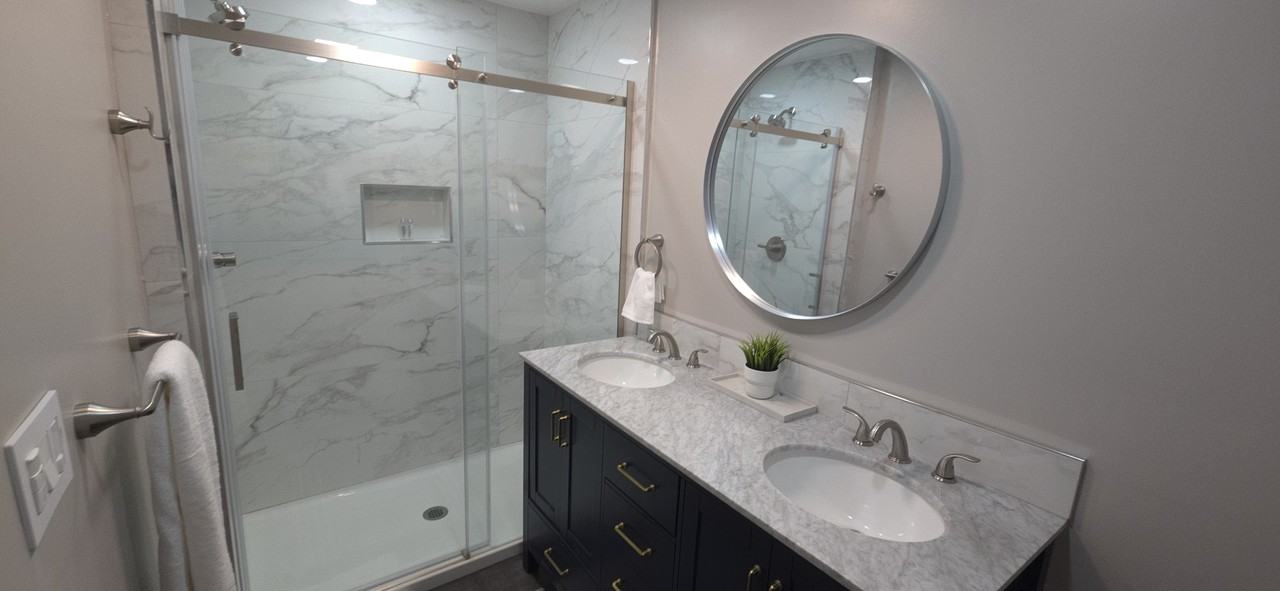 505 Lighthouse Ave #201 - Photo 7 of 8
