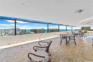 featured image of 343 Hobron Ln #2202