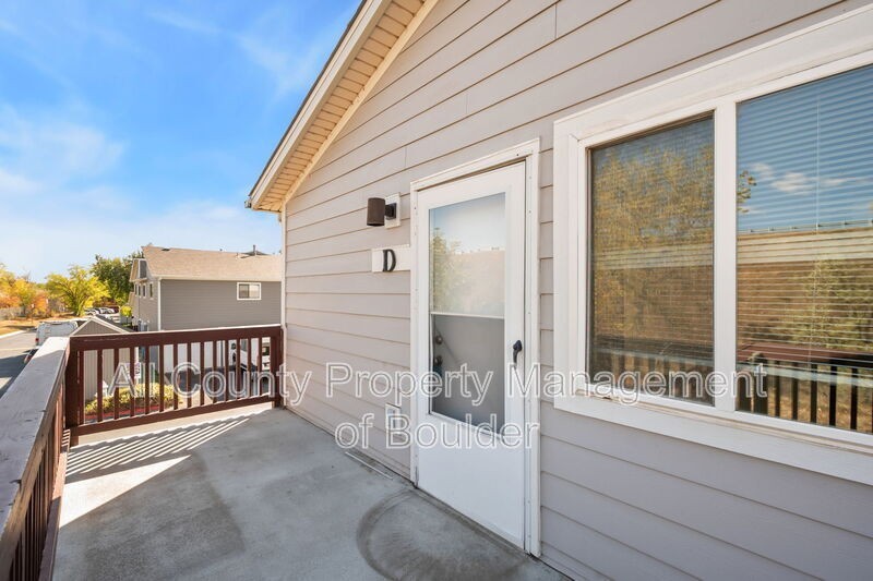 3395 Talisman Ct #D - Photo 4 of 20