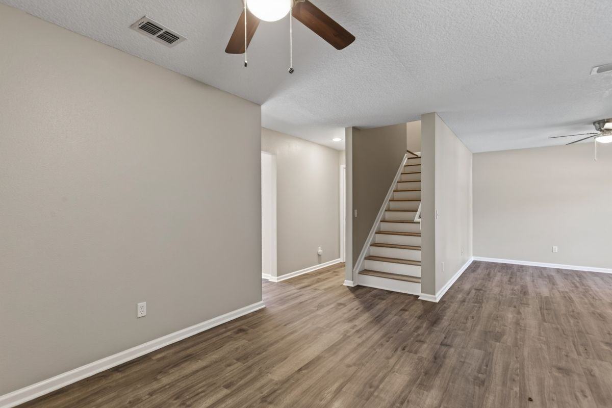 1830 Green Springs Cir Unit C - Photo 7 of 35
