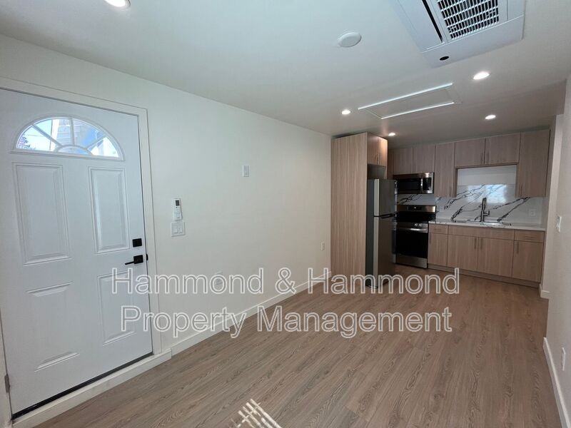 7107 1/2 Claire Ave - Photo 3 of 12