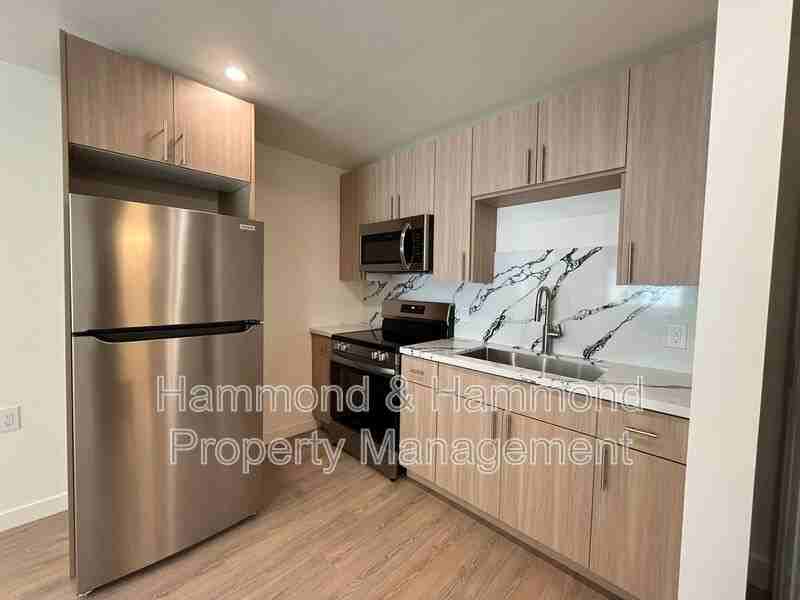 7107 1/2 Claire Ave - Photo 6 of 12