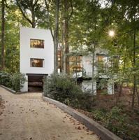 featured image of 525 Claire Dr Ne