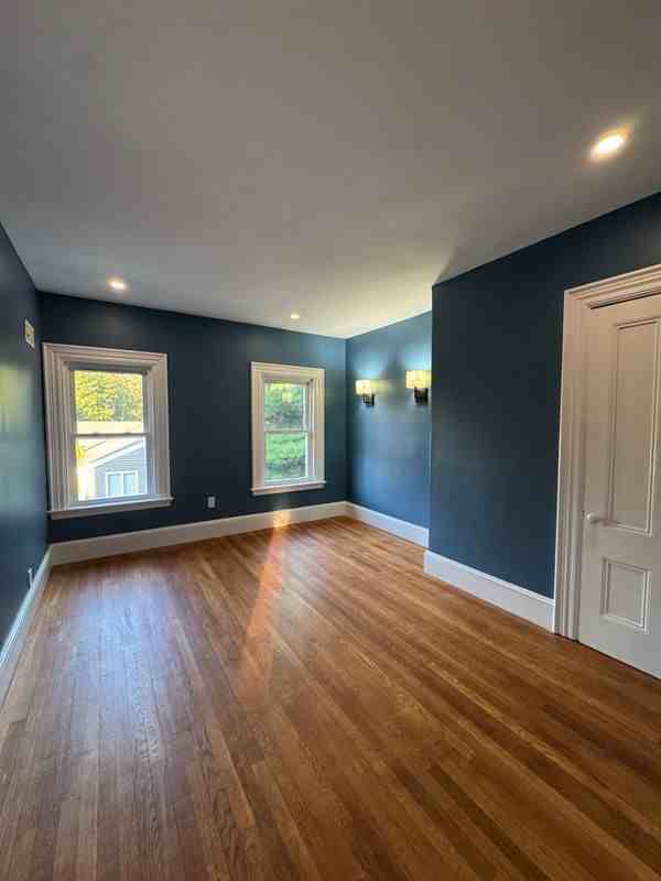 91 Union St ##2 - Photo 4 of 20
