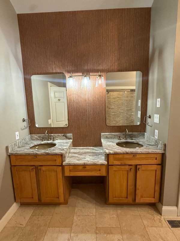 4729 Raynor Ct - Photo 4 of 16