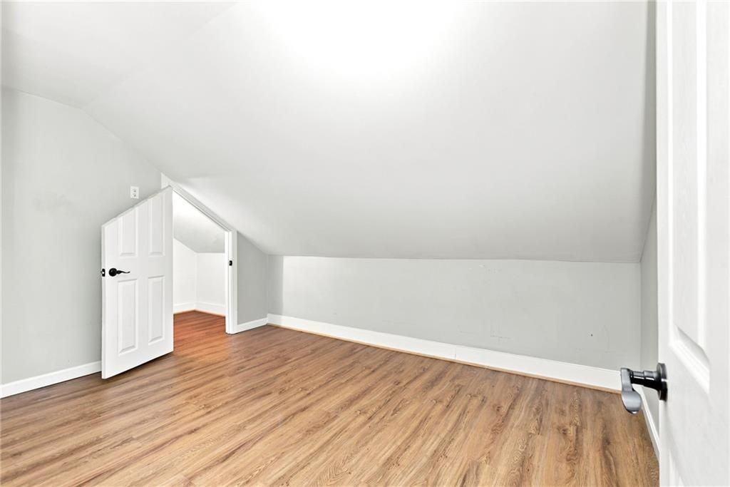 884 River Ave ##2 - Photo 4 of 10