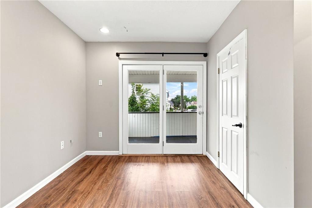 884 River Ave ##2 - Photo 7 of 10