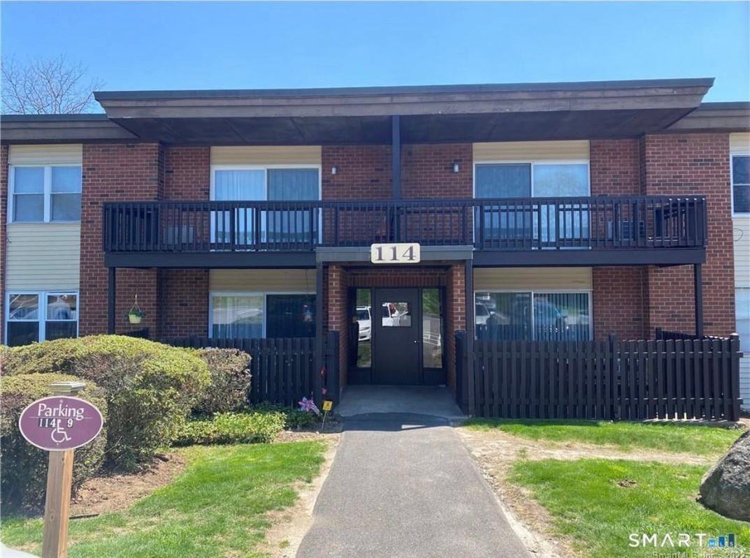 114 Balance Rock Rd ##8