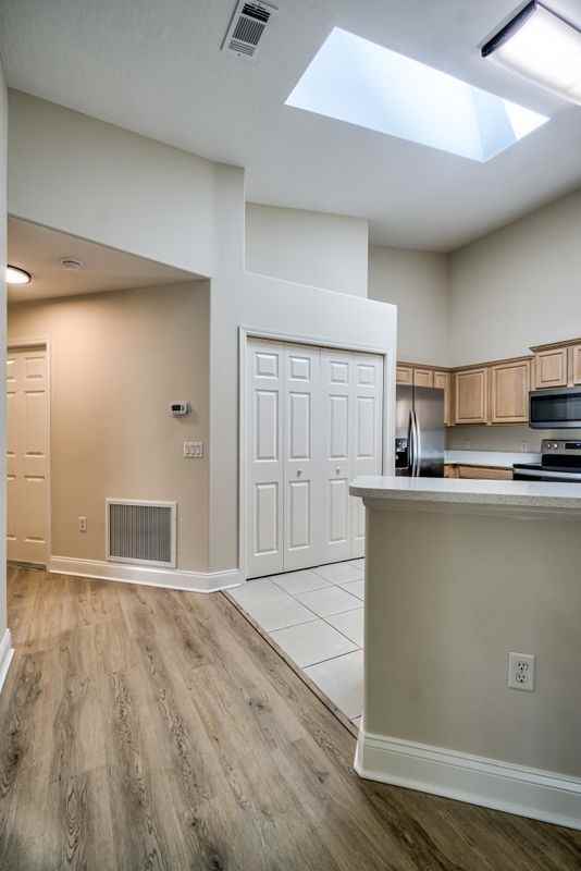 241 Prince William Ct - Photo 7 of 25