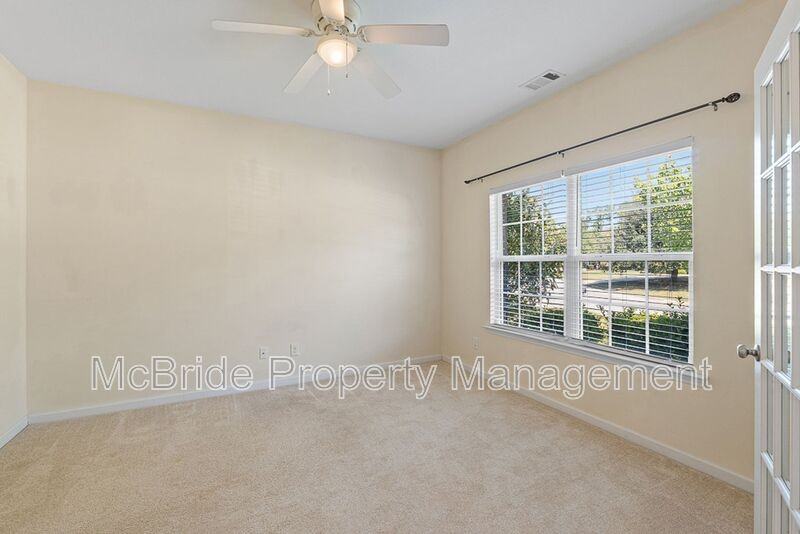 3237 Riverstone Dr - Photo 7 of 45
