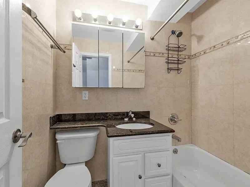 85-23 Broadway #7C - Photo 5 of 15