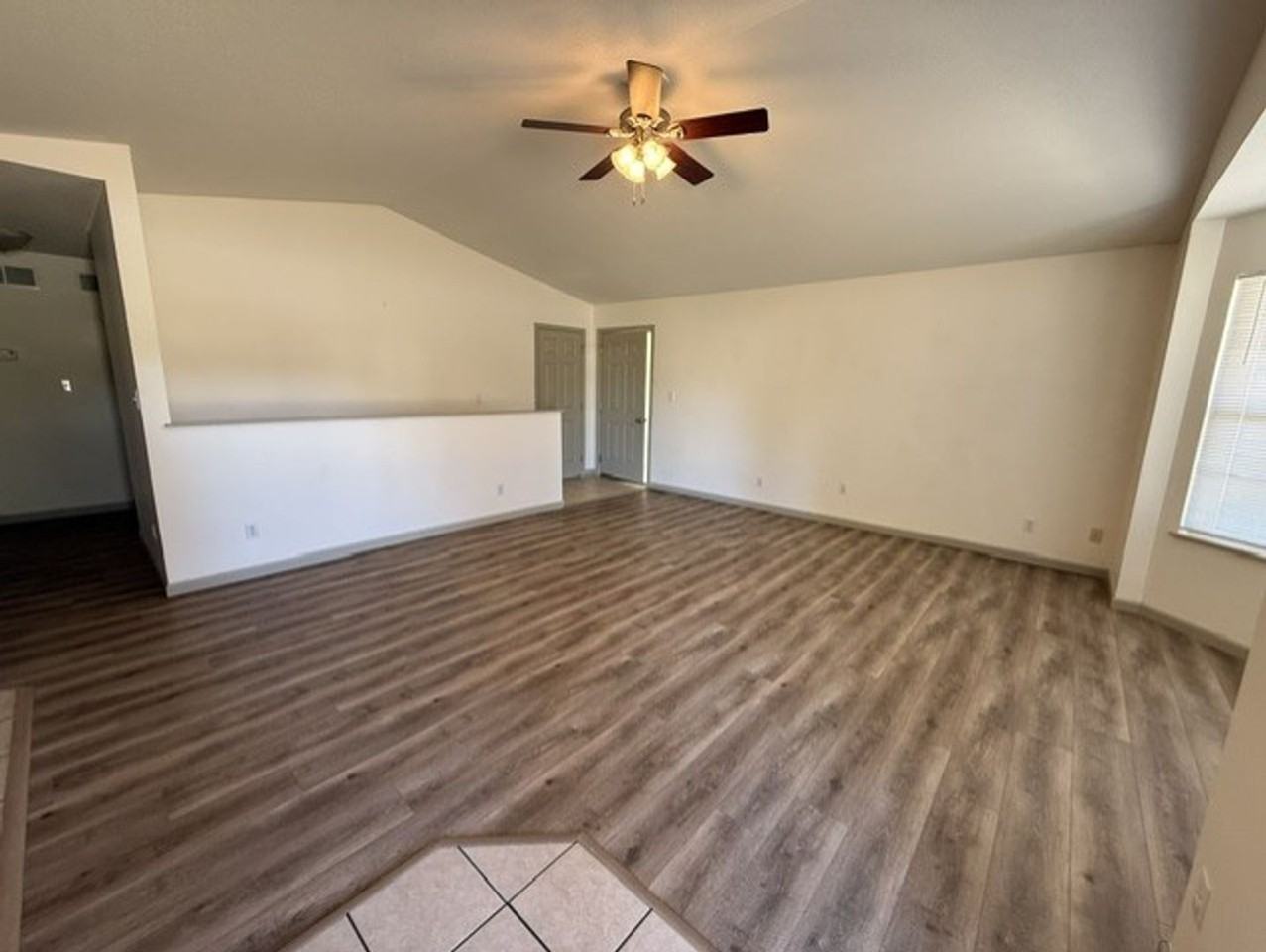125 Chase Way - Photo 3 of 16