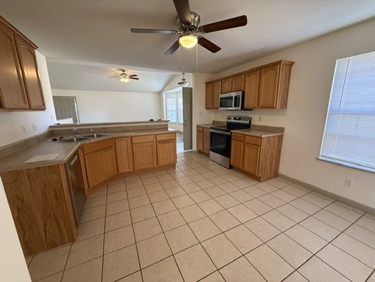 125 Chase Way - Photo 5 of 16