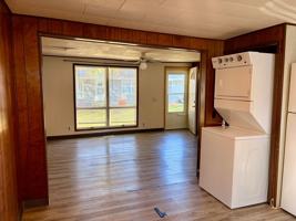 featured image of 123 E Hoop St