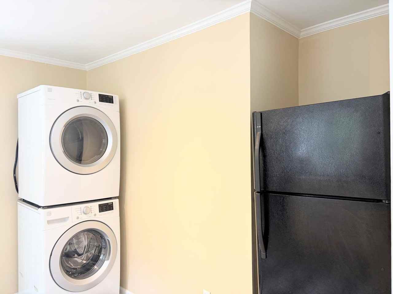 814 W Knox St - Photo 6 of 19