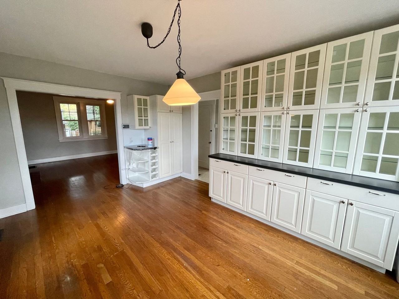 1221 E End Ave - Photo 7 of 33
