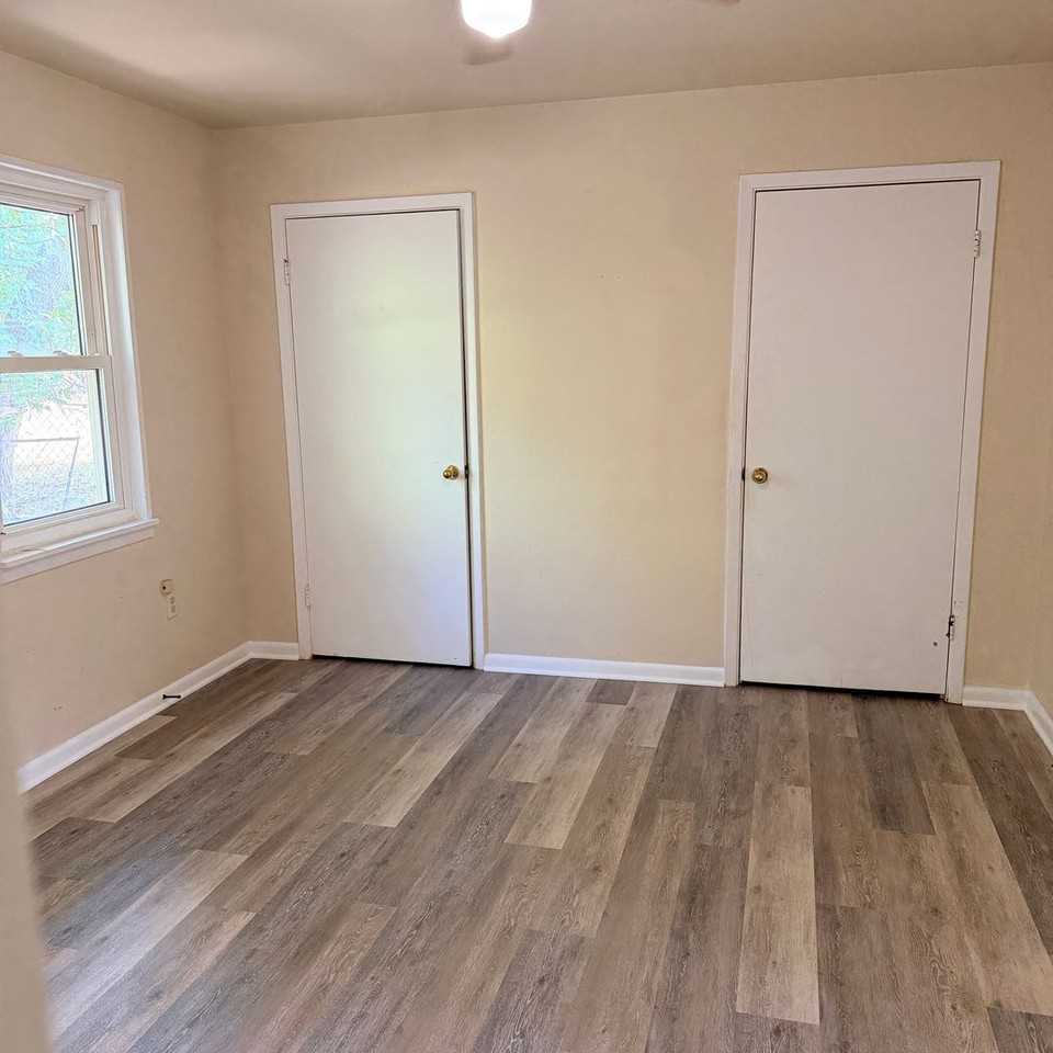 901 S 19th St - Photo 6 of 12