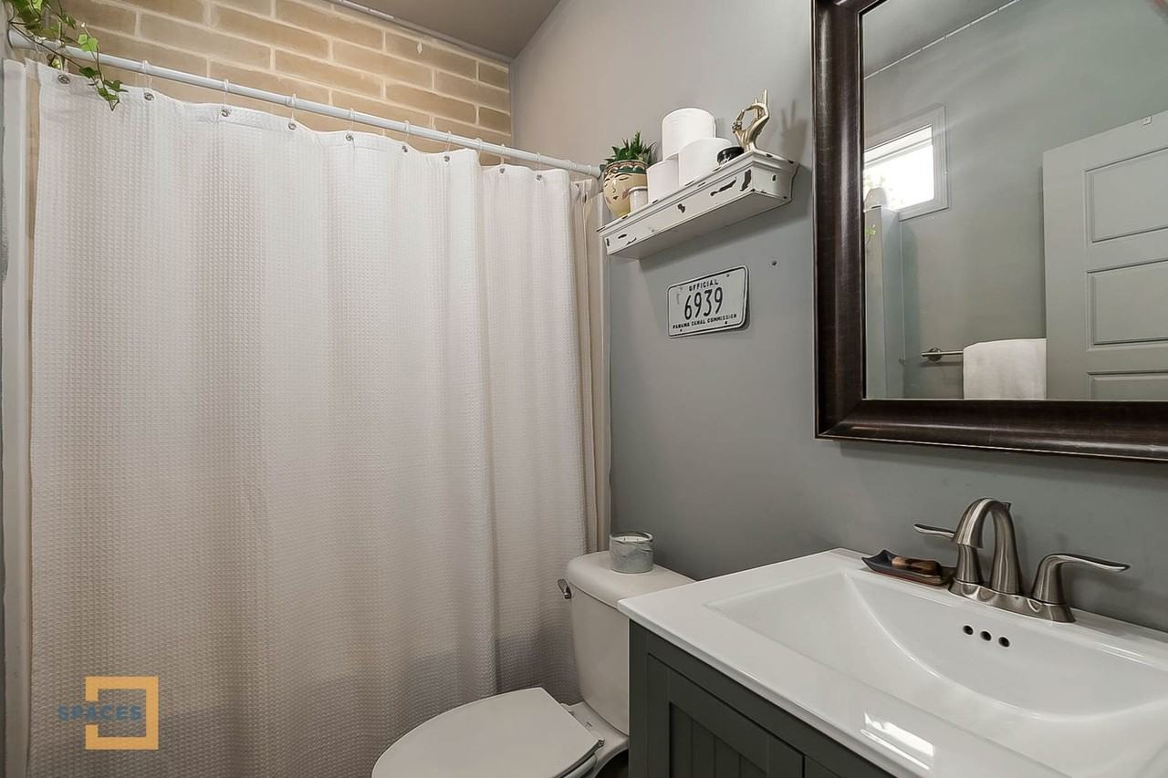 1016 Oak Ave - Photo 6 of 43