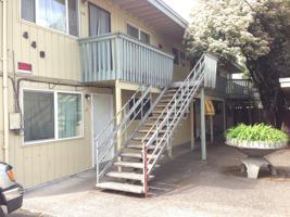 featured image of 725 W 4th Aly
