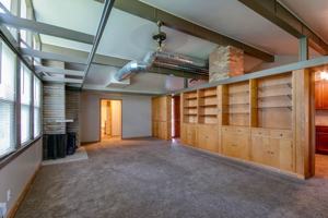 featured image of 1841 Elaine Dr