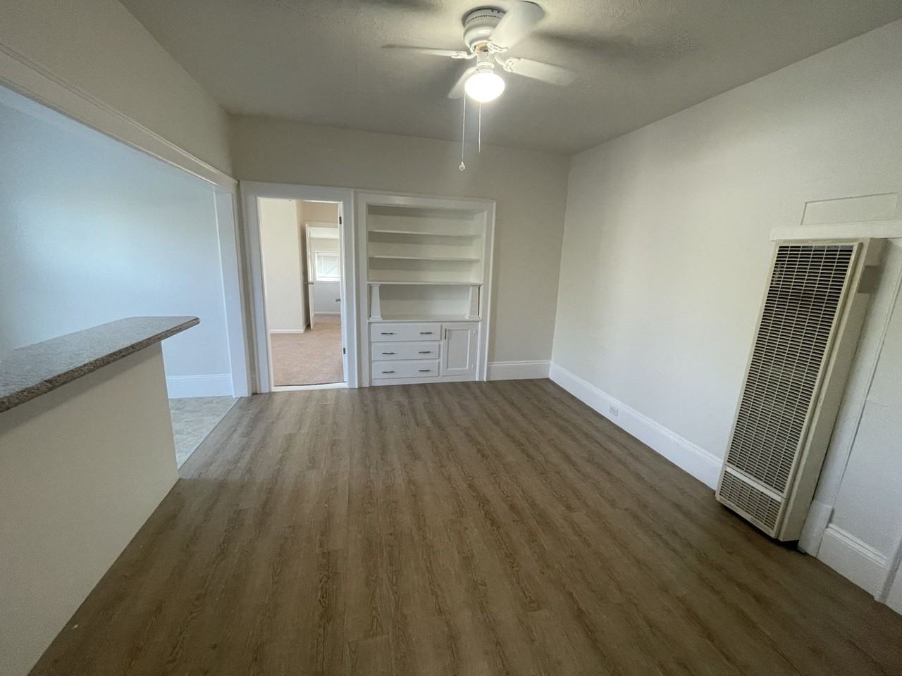 909 Virginia St #A - Photo 4 of 16