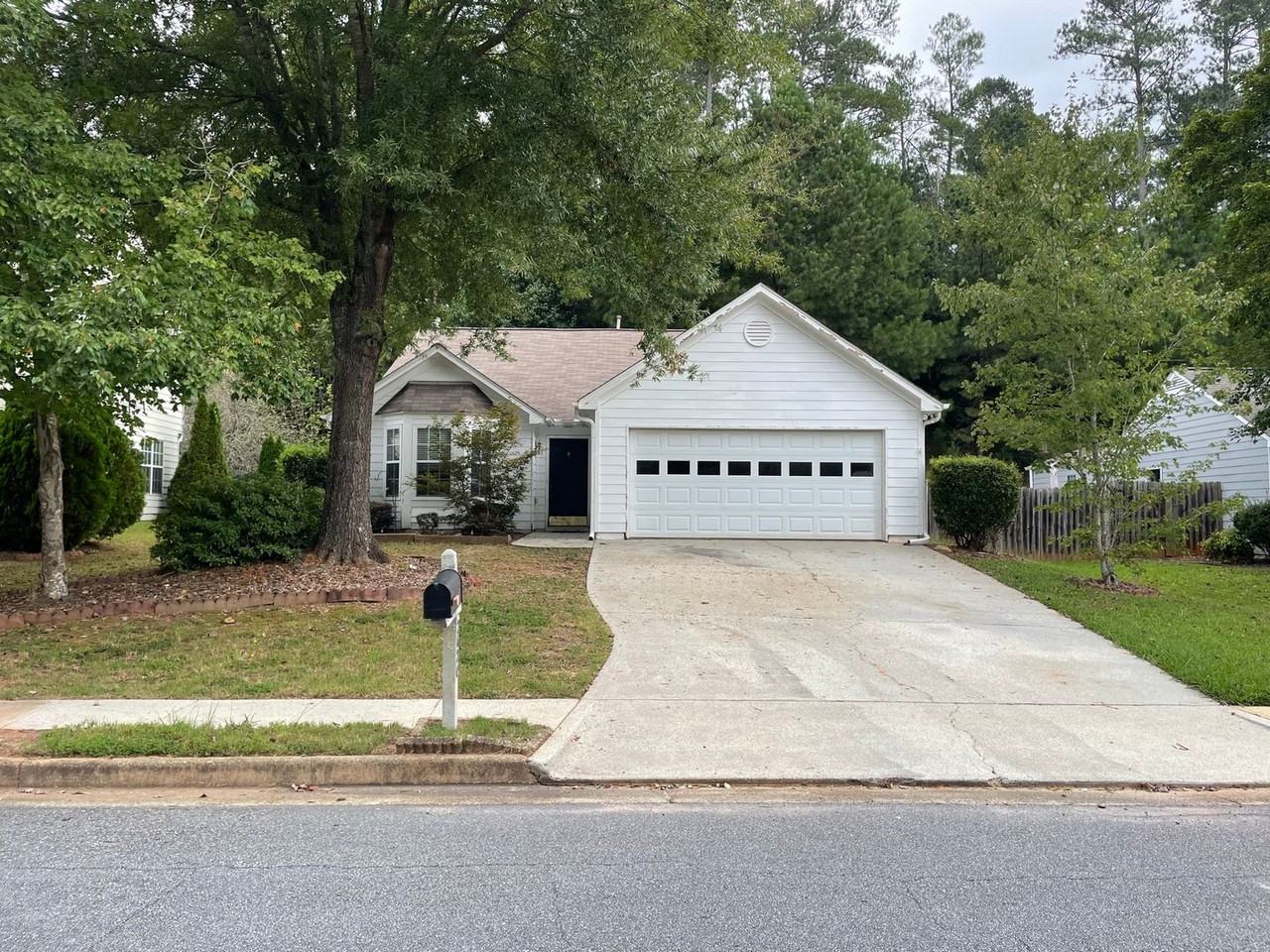 2620 Burnstone Run - Photo 2 of 9