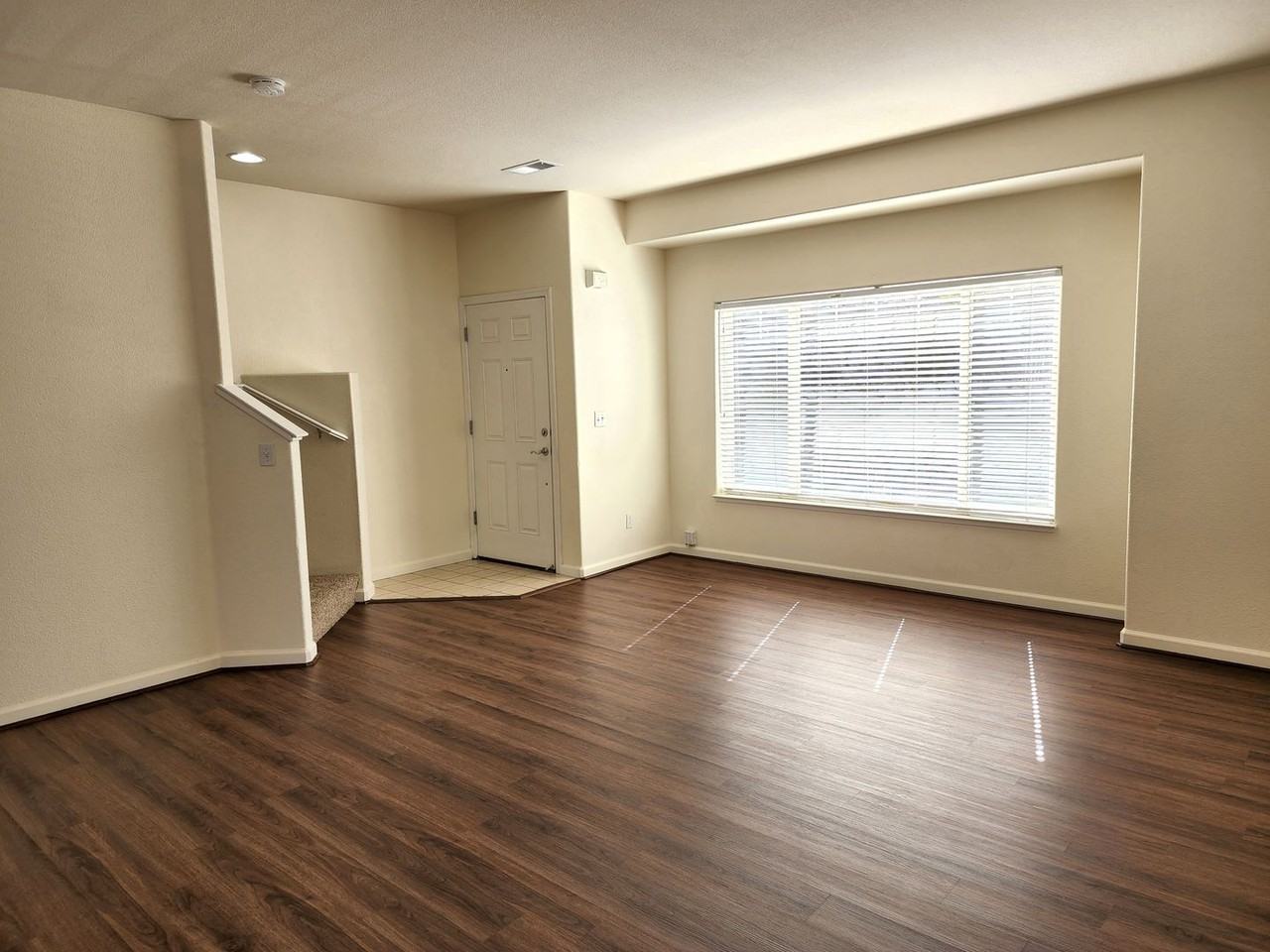 4140 Amber Marie Ln - Photo 4 of 28