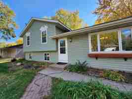 featured image of 7202 146th St W