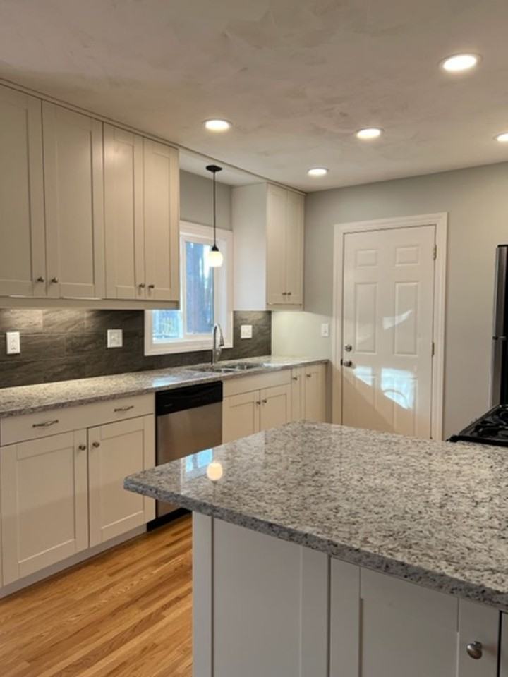 7202 146th St W - Photo 2 of 17