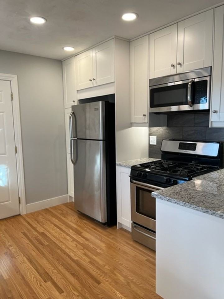 7202 146th St W - Photo 4 of 17