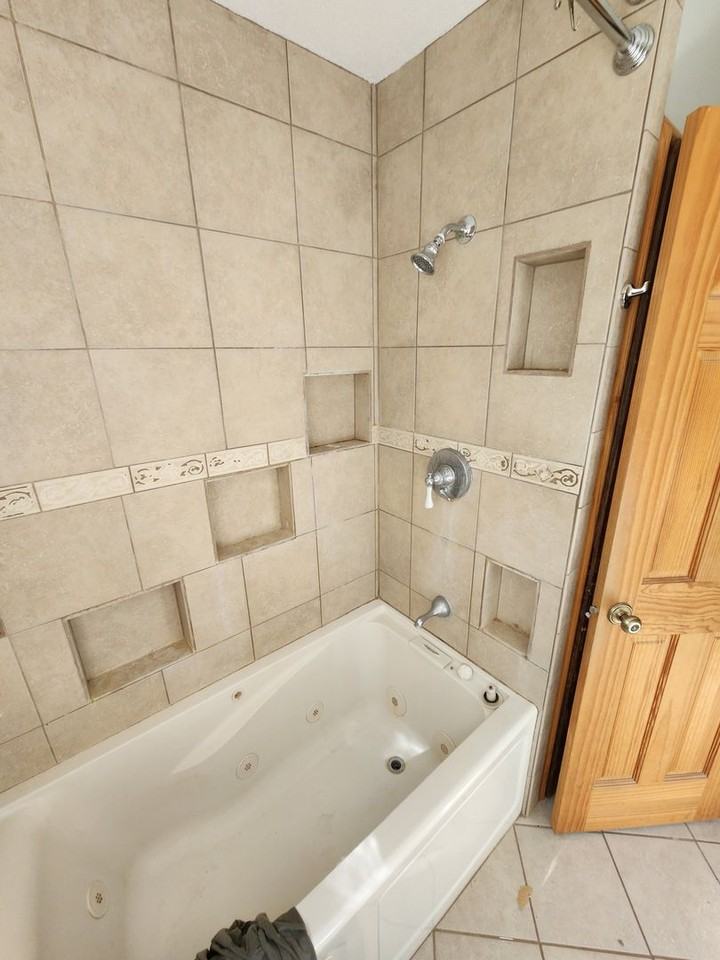 7202 146th St W - Photo 6 of 17