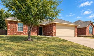 2600 Castle Pines Dr - Photo 1 of 1