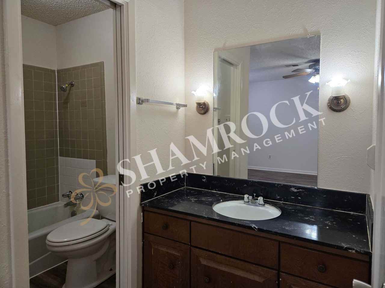 6627 Dunn St - Photo 7 of 12