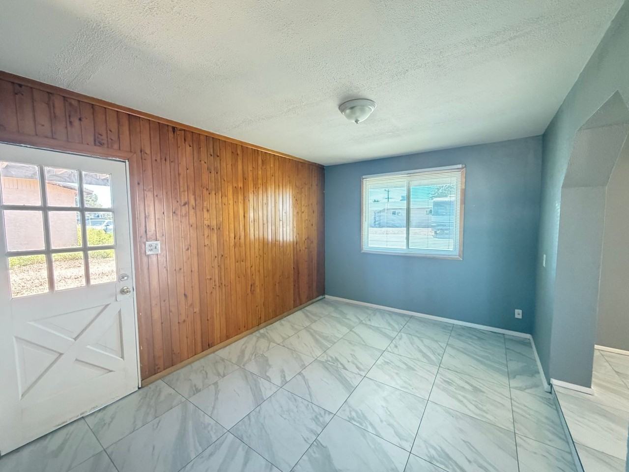 9018 E Marguerite Ave - Photo 4 of 13