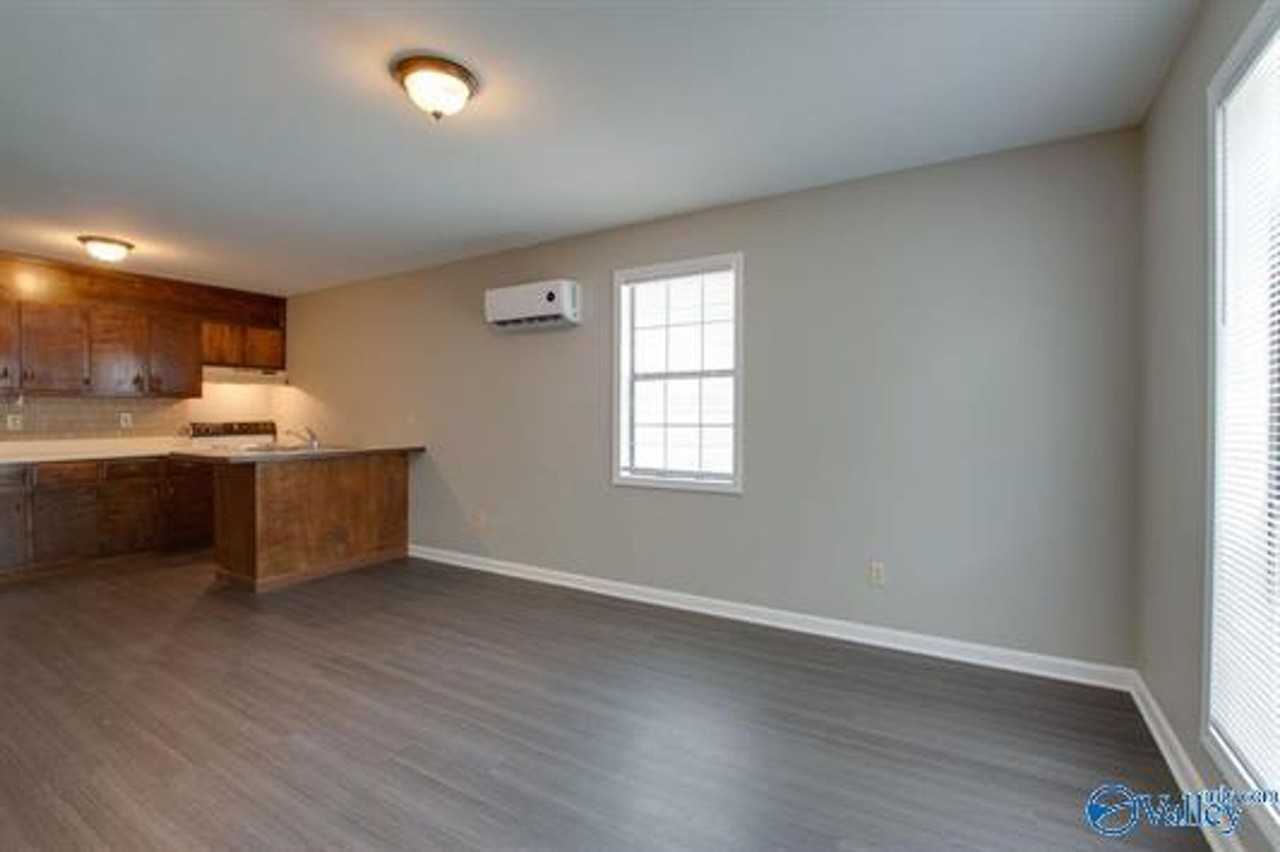 204 Beirne Ave Ne - Photo 2 of 7