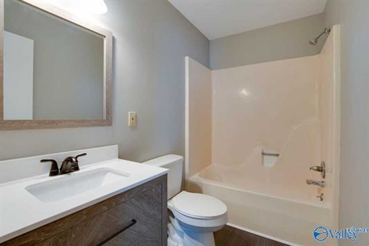 204 Beirne Ave Ne - Photo 7 of 7