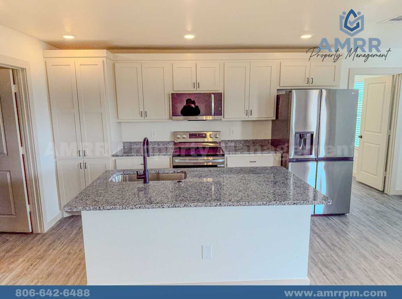 304 E 80th St - Photo 6 of 29