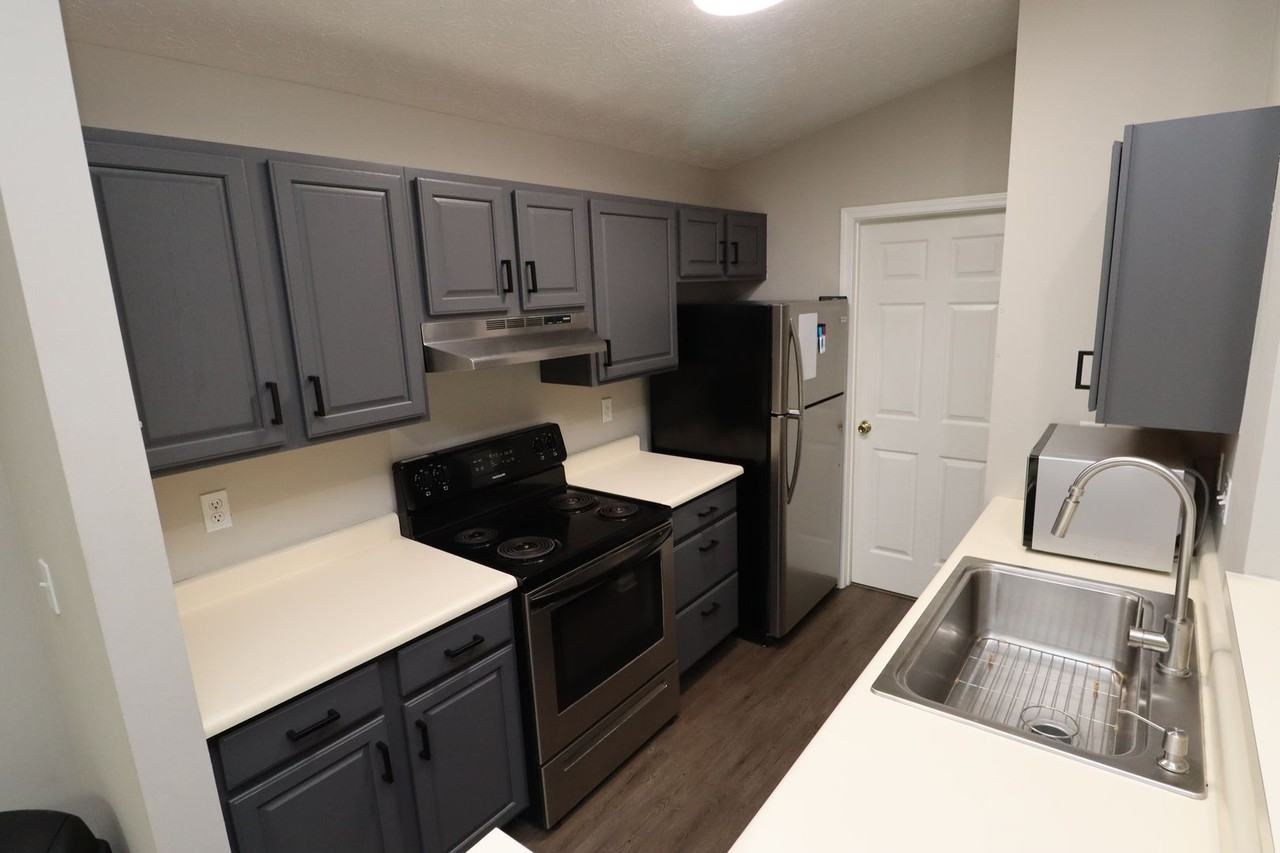 8112 Glenwillow Ln #205 - Photo 4 of 13