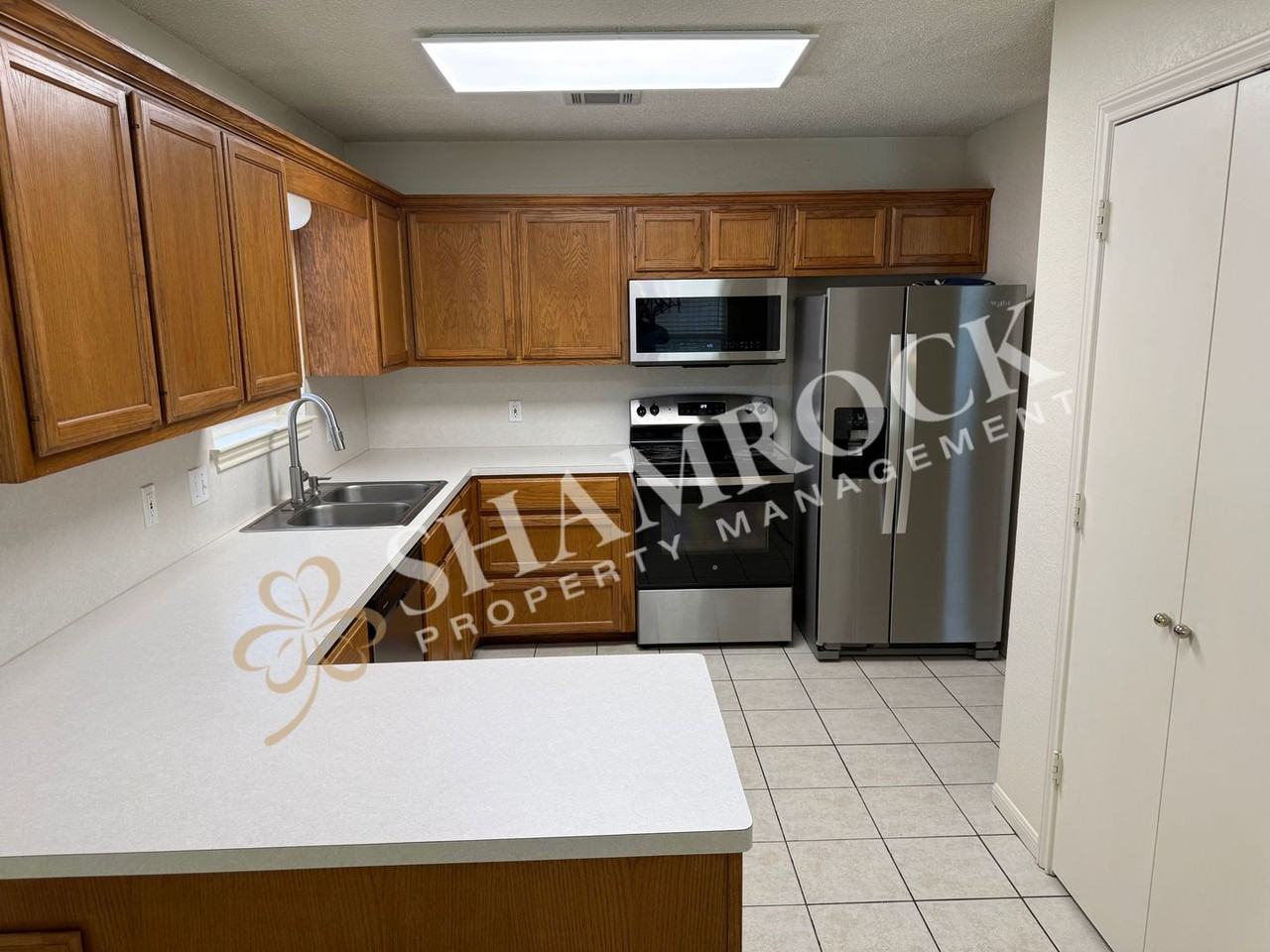 710 Old Lorena Rd - Photo 5 of 14