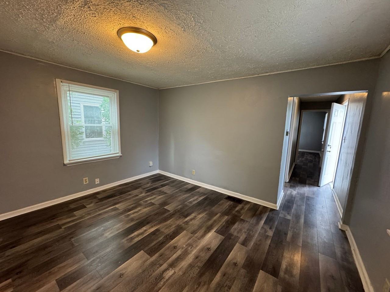 731 Lincoln St - Photo 6 of 22