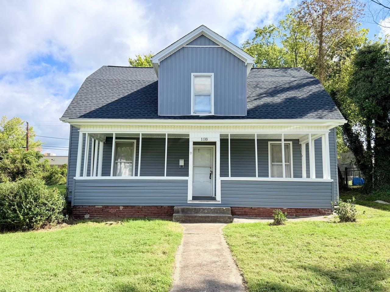 118 E Sevier Ave - Photo 2 of 17