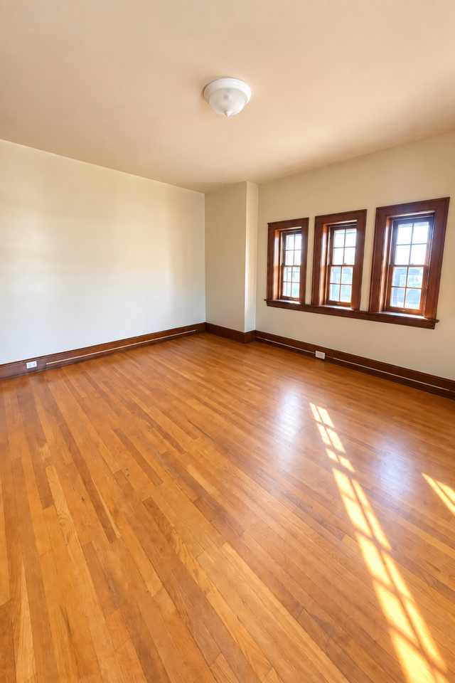 934 Hamilton Blvd - Photo 2 of 7