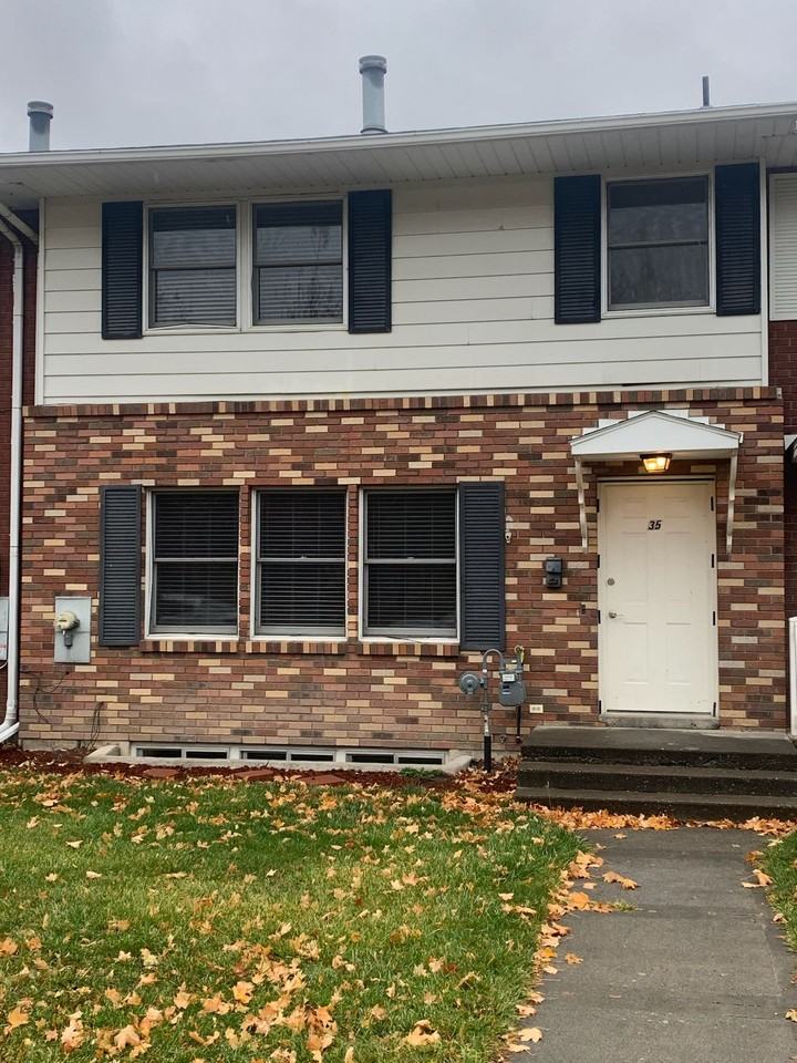 35 N 3rd E