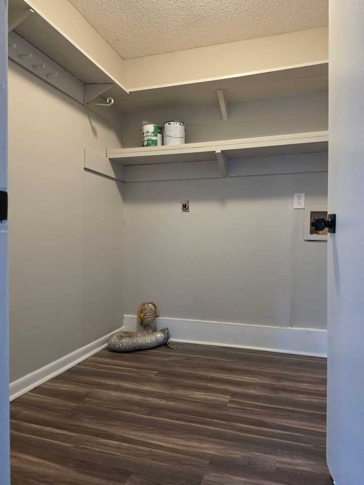 200 Wright Cv - Photo 5 of 27