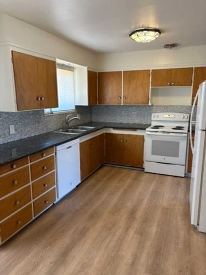 7514 E Sinto Ave - Photo 7 of 11