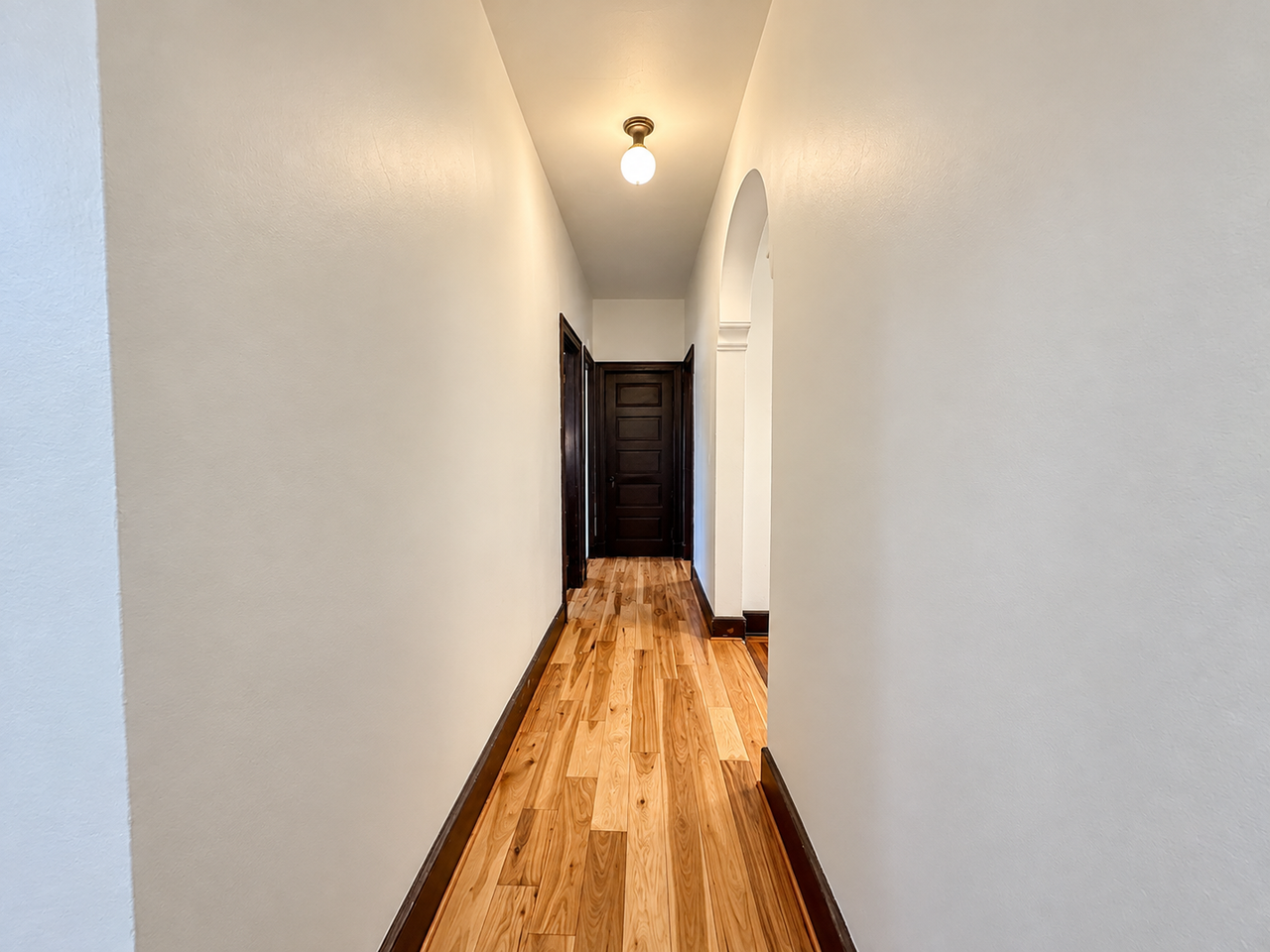 89 W Mcmillan St - Photo 7 of 28