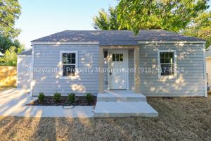featured image of 1421 N Columbia Ave